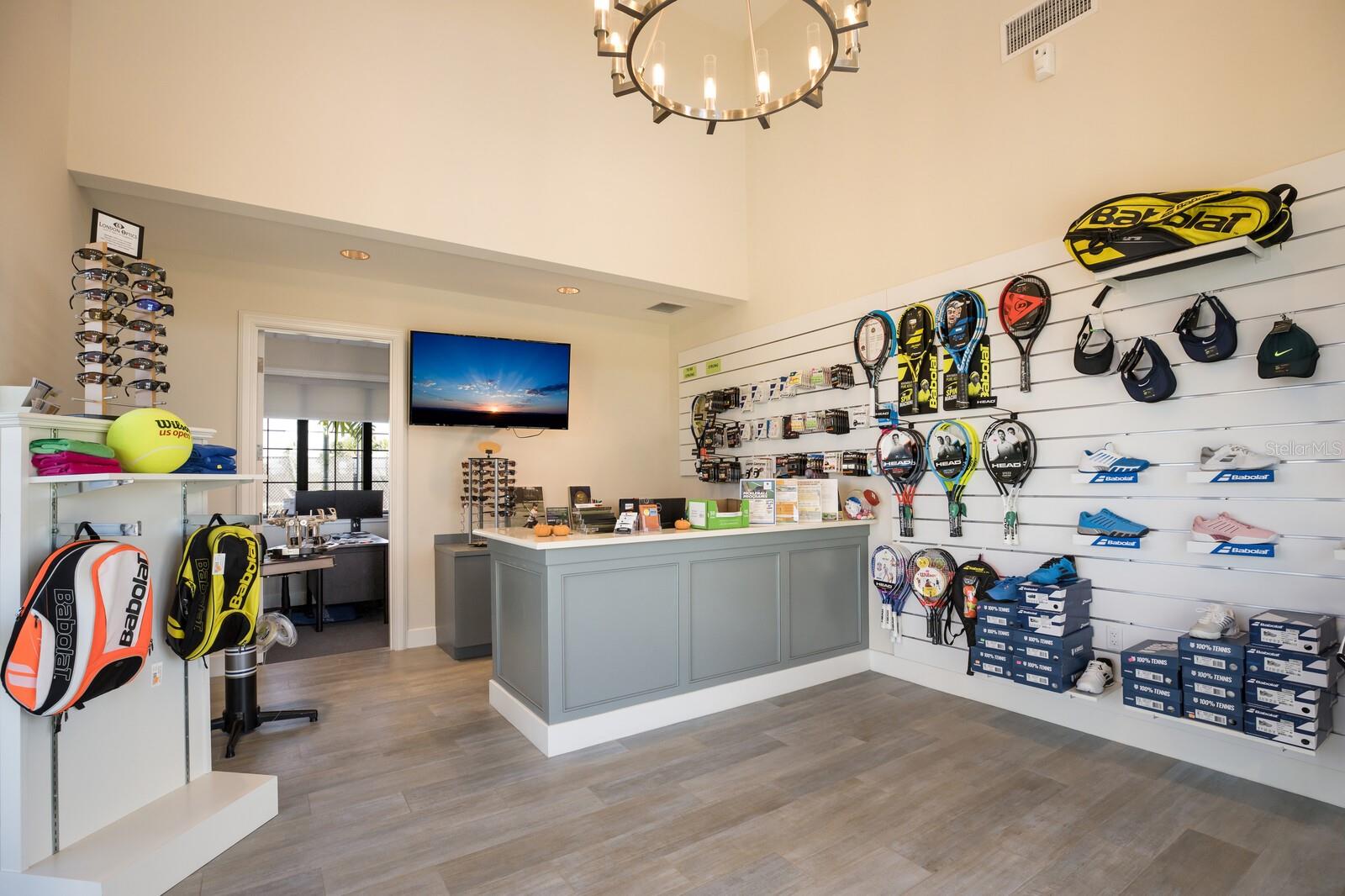 LAKEWOOD NATIONAL - Residential