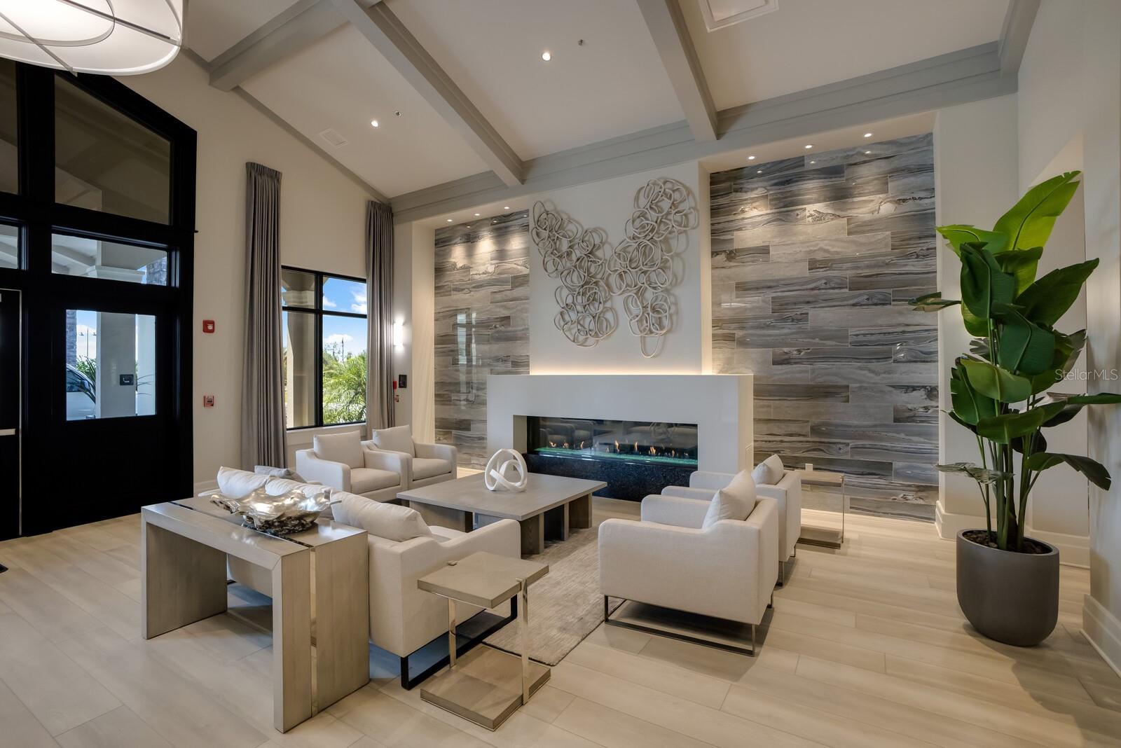 LAKEWOOD NATIONAL - Residential