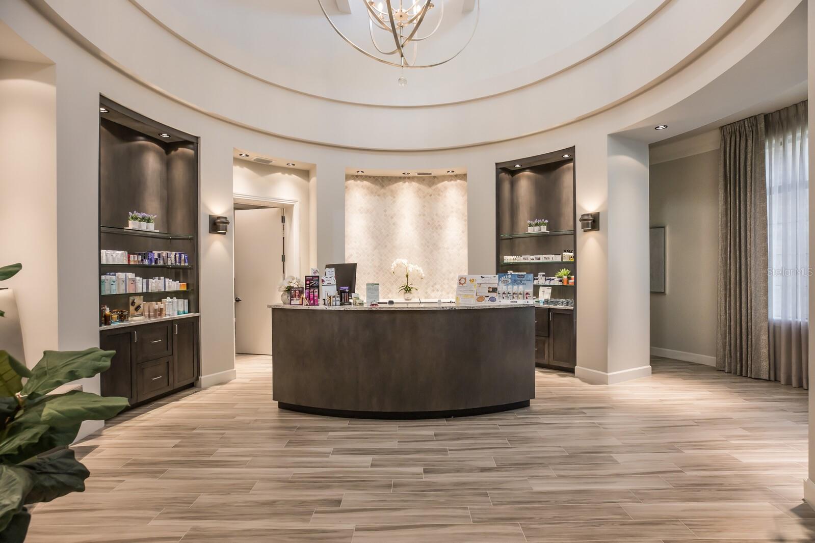LAKEWOOD NATIONAL - Residential