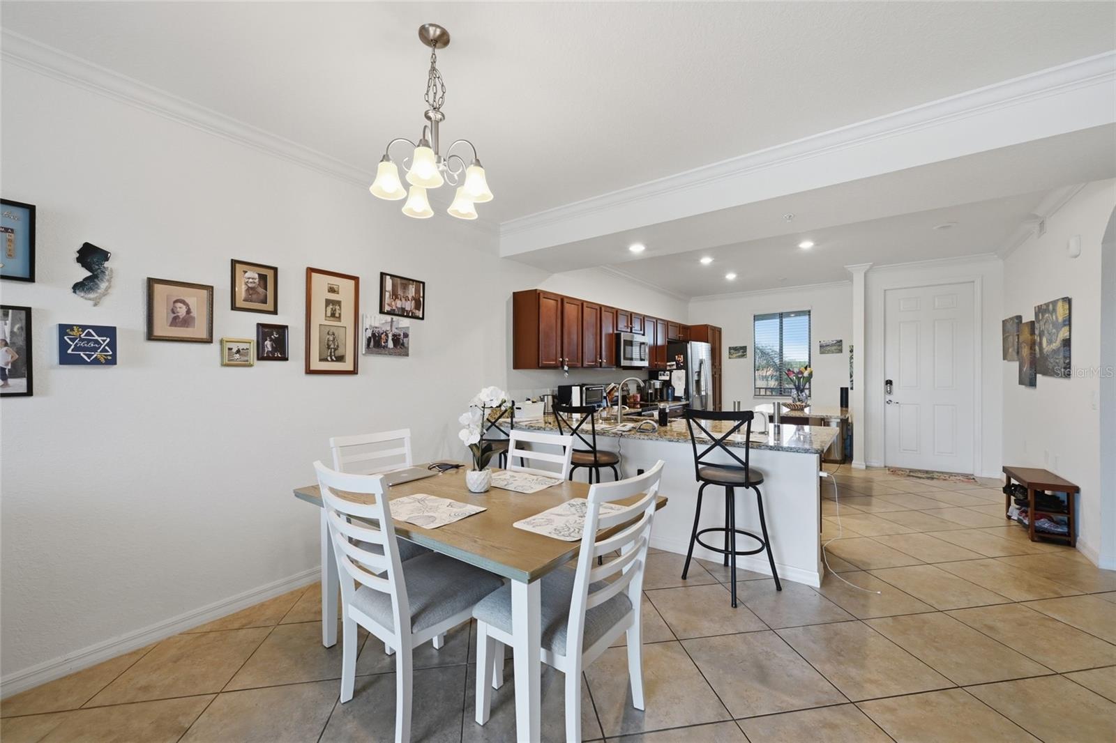 LAKEWOOD NATIONAL - Residential