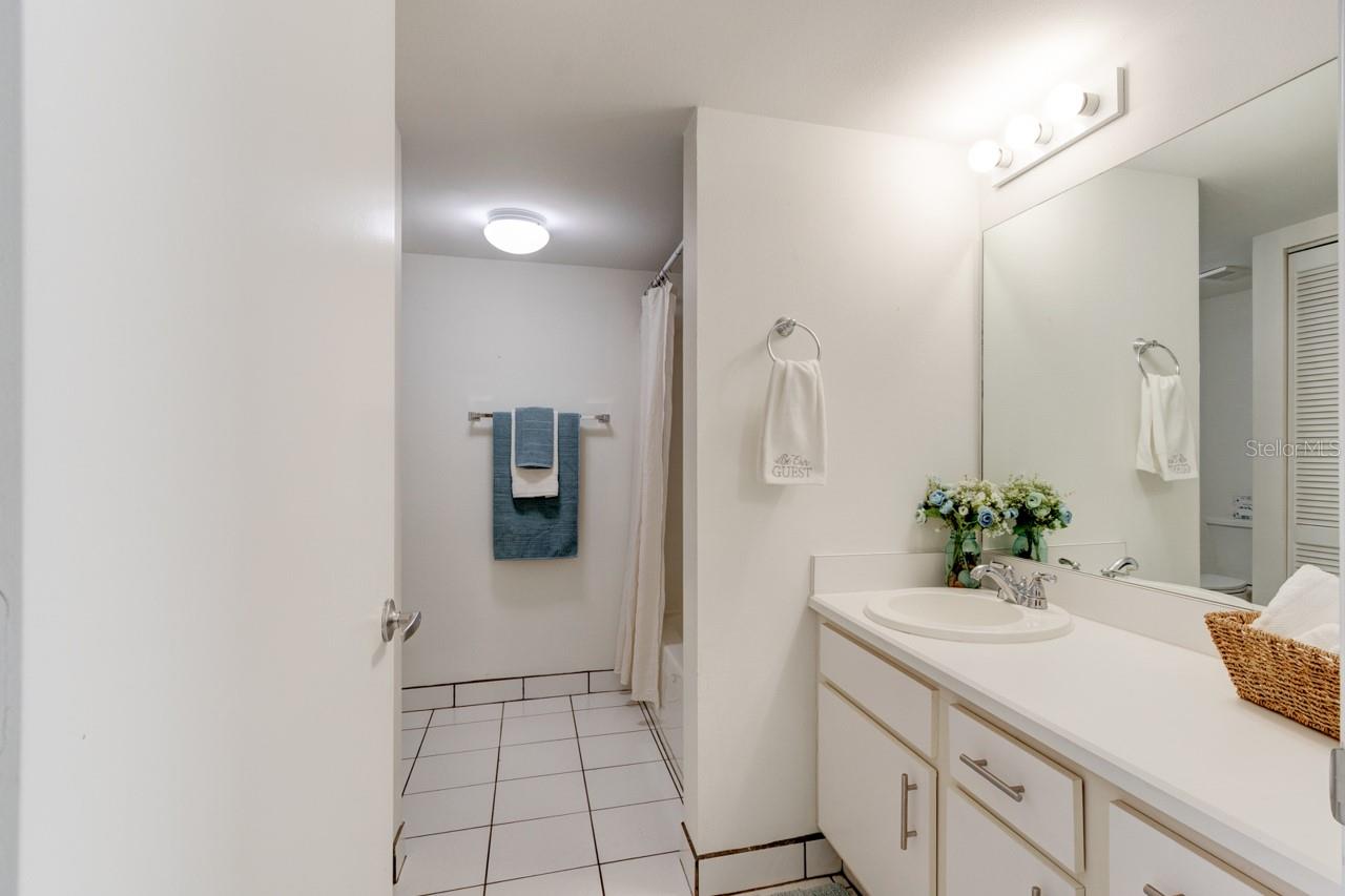 YORKTOWNE ESTATE CONDO - Residential