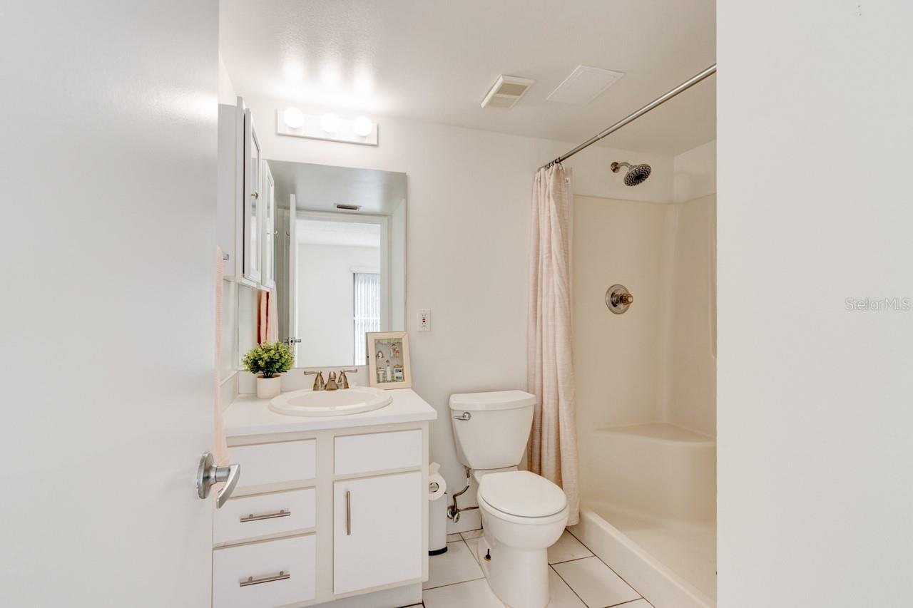 YORKTOWNE ESTATE CONDO - Residential