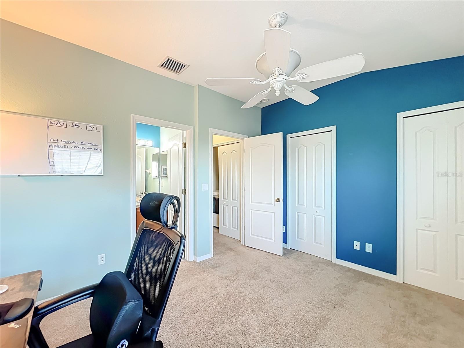 LONE STAR TWNHMS - Residential Lease