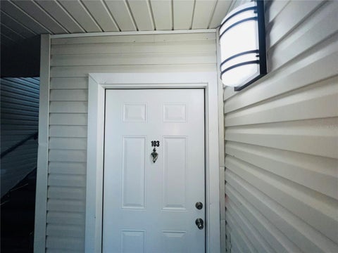 Property photo of 2556 Woodgate Boulevard 103, Orlando, FL 32822