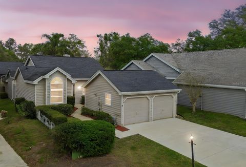 Photo of 258 Blackwater Place, Longwood, FL 32750 (MLS # O6389325)