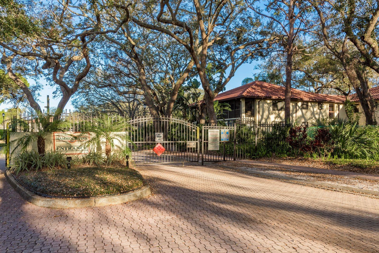 1712 HAMMOCK PINE BOULEVARD 1712
