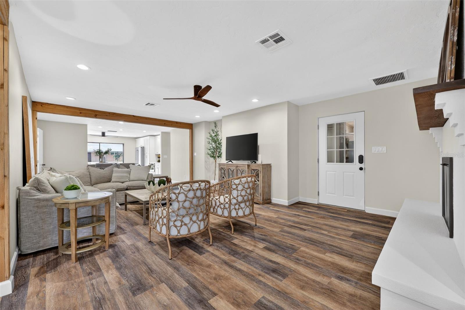 MYAKKA VALLEY RANCHES - Residential