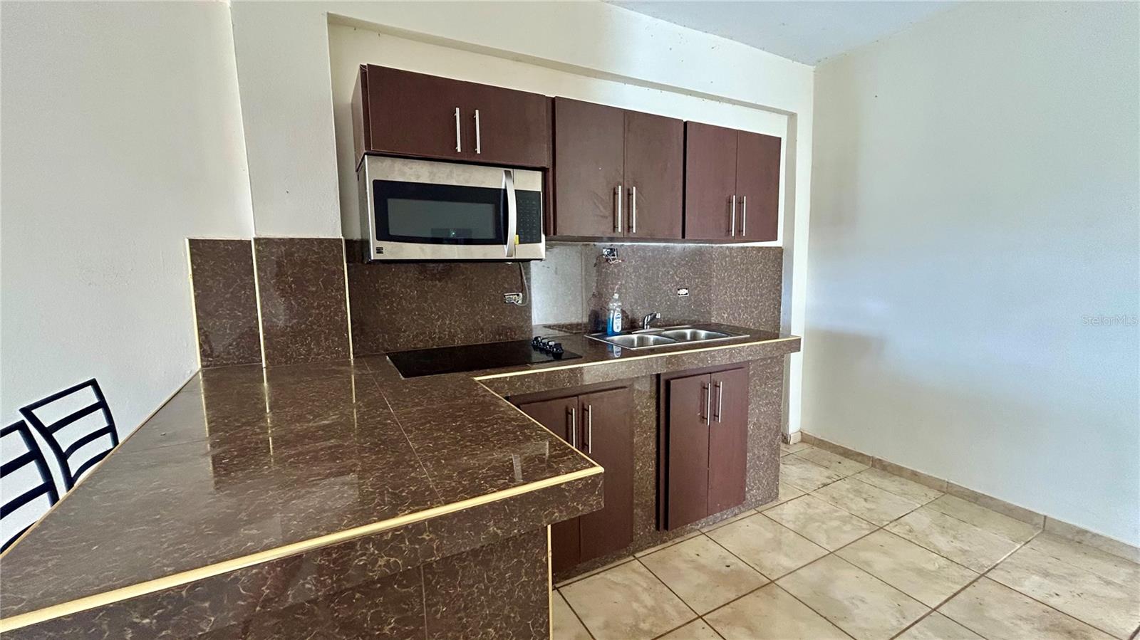 VILLA BORINQUEN, VIEQUES - Residential