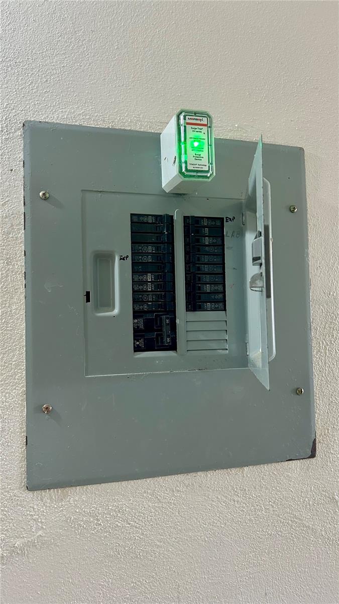 VILLA BORINQUEN, VIEQUES - Residential