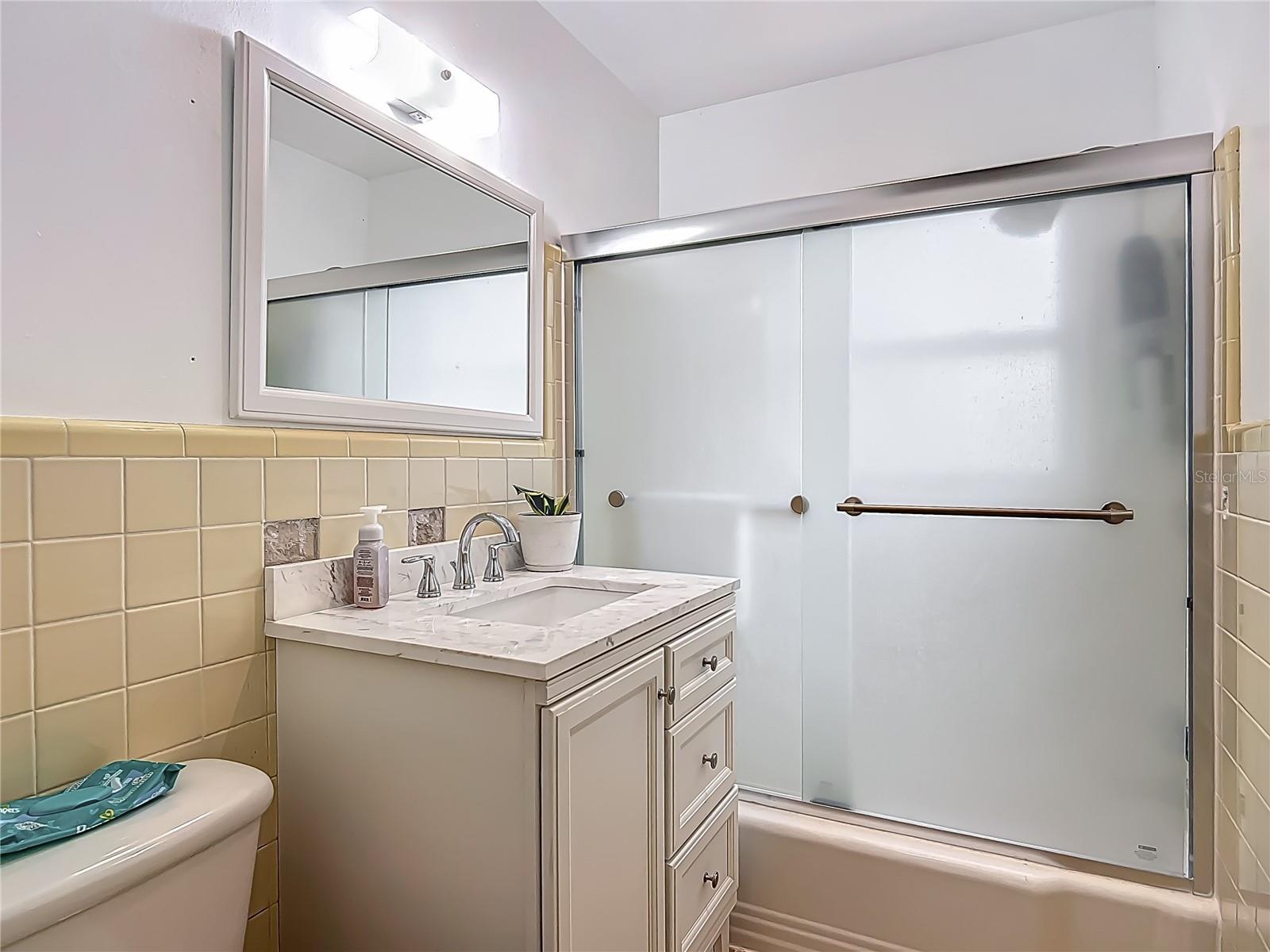 BELLEVIEW - Commercial Sale