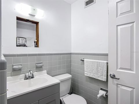 Tiny photo for 11763 SE Us Highway 301, Belleview, FL 34420 (MLS # G5096706)