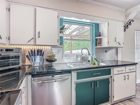Tiny photo for 11763 SE Us Highway 301, Belleview, FL 34420 (MLS # G5096706)