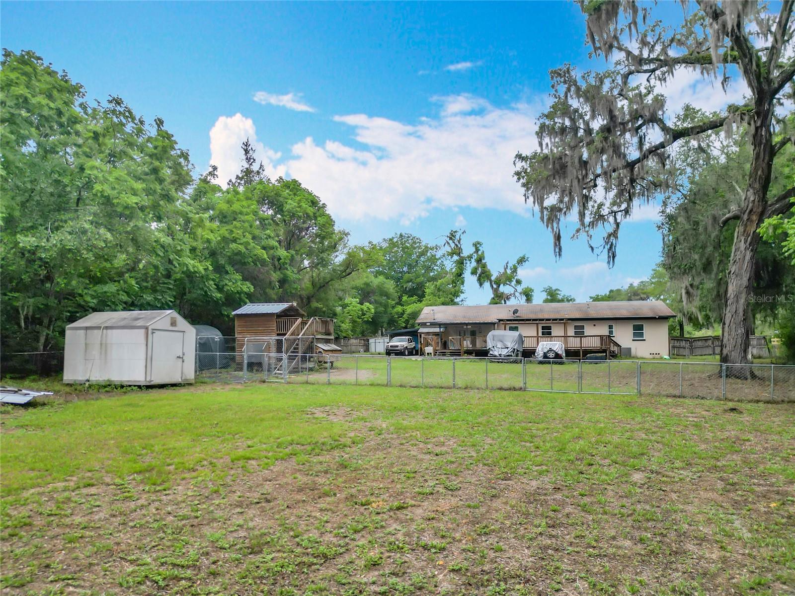 BELLEVIEW - Commercial Sale