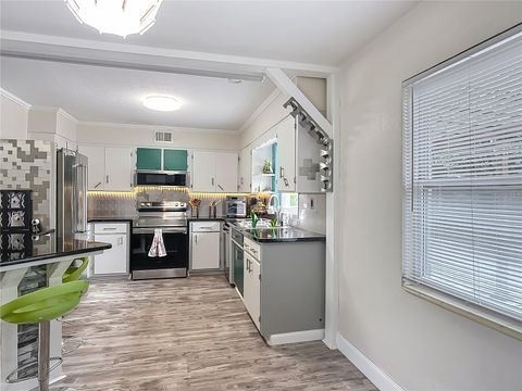Tiny photo for 11763 SE Us Highway 301, Belleview, FL 34420 (MLS # G5096706)