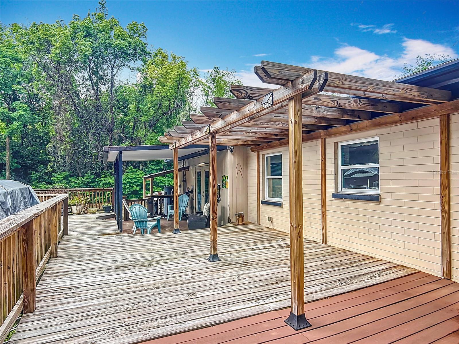 BELLEVIEW - Commercial Sale