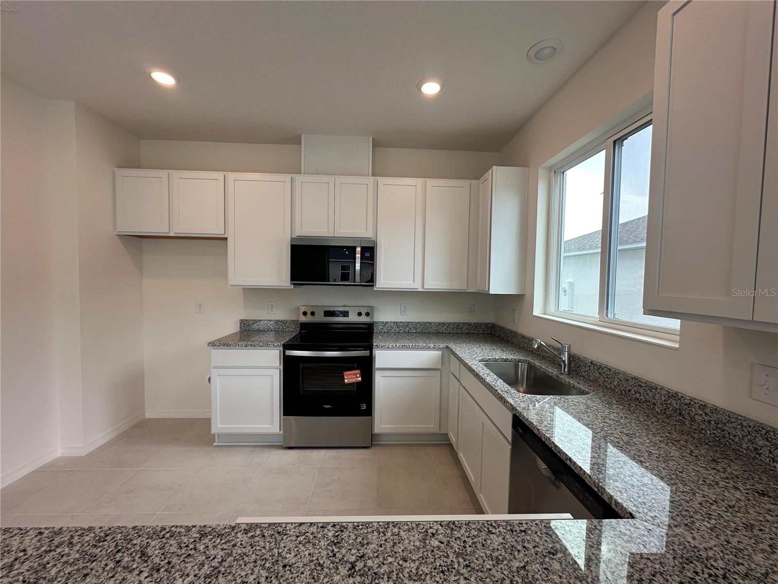 RIVER RUN - Residential Lease