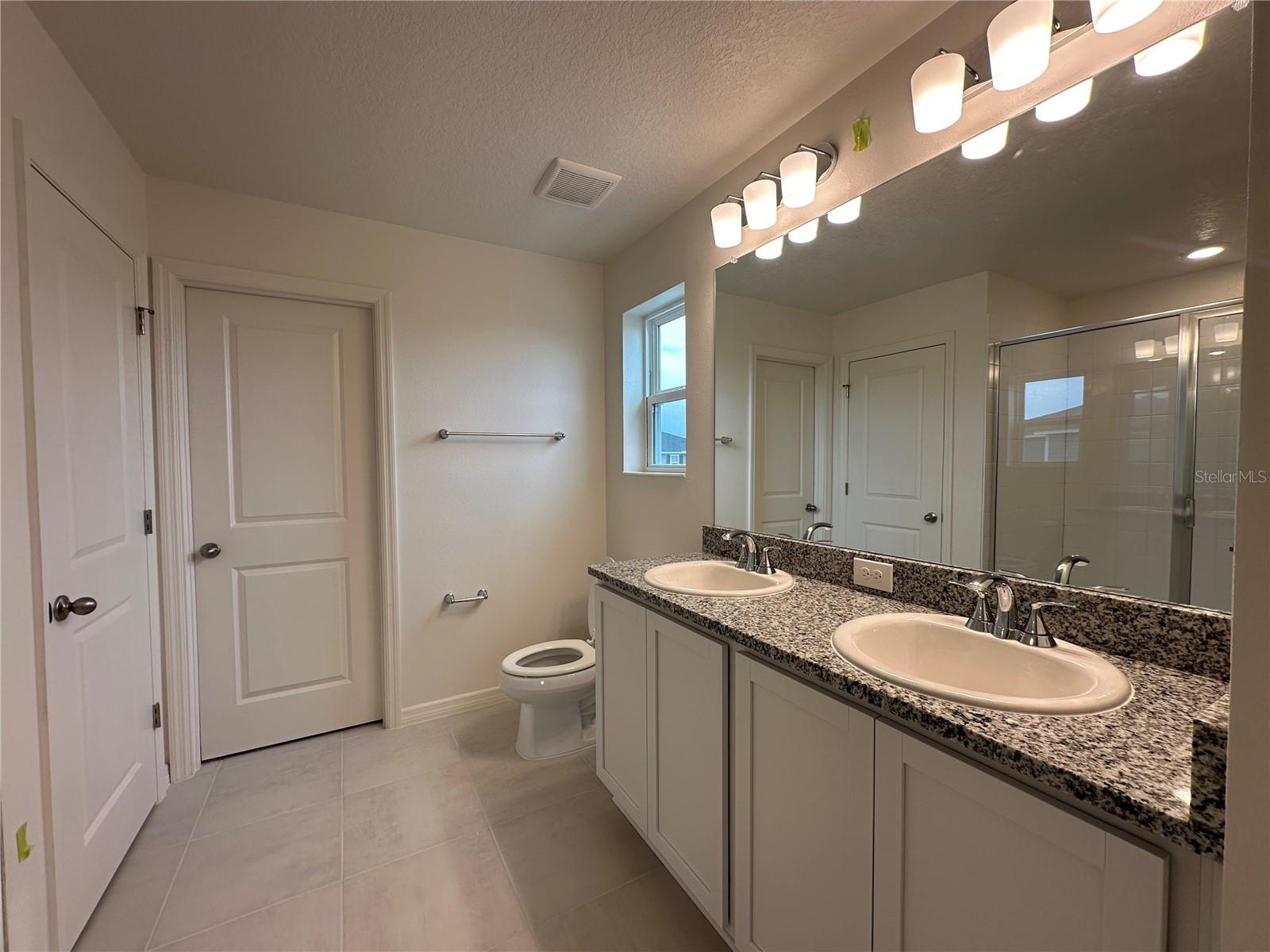 RIVER RUN - Residential Lease