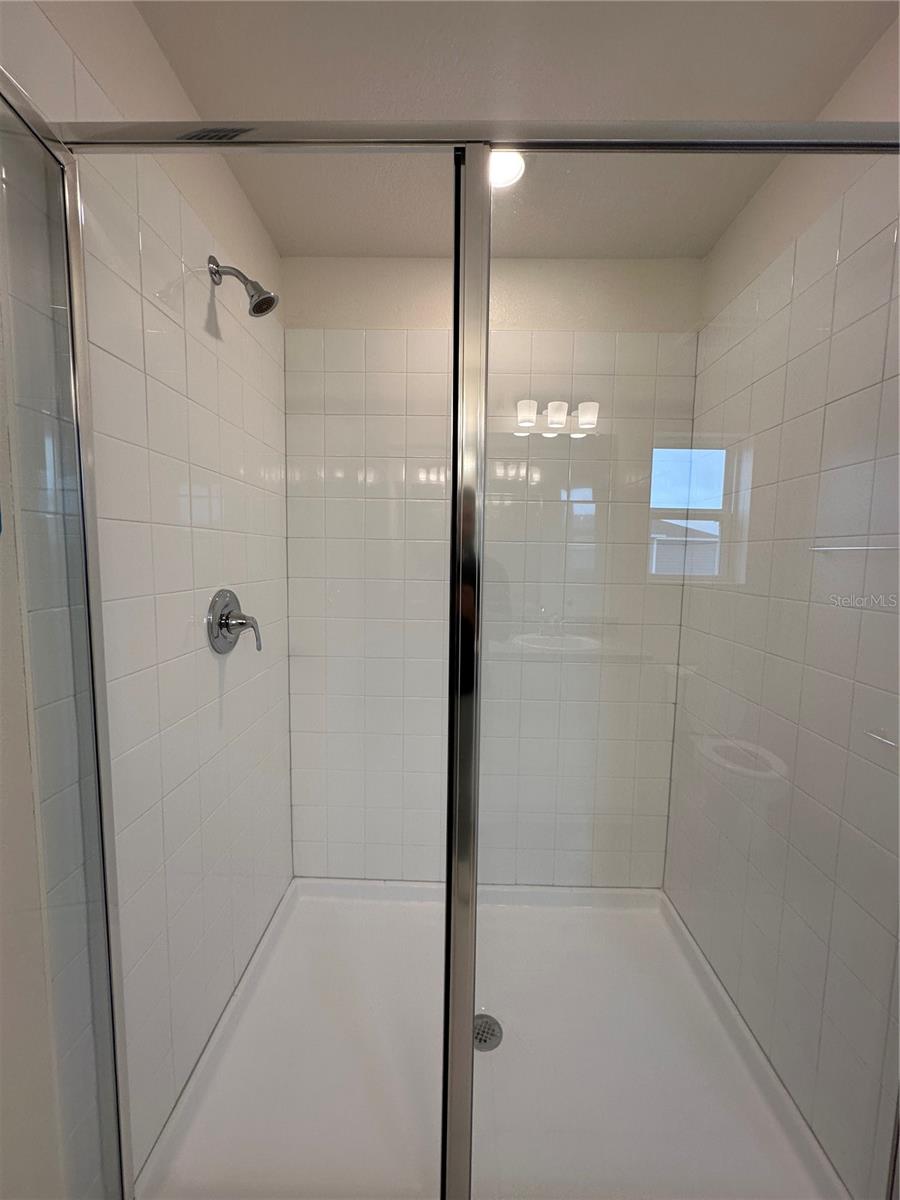 RIVER RUN - Residential Lease