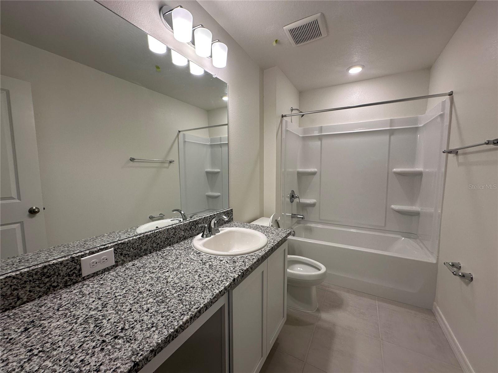 RIVER RUN - Residential Lease