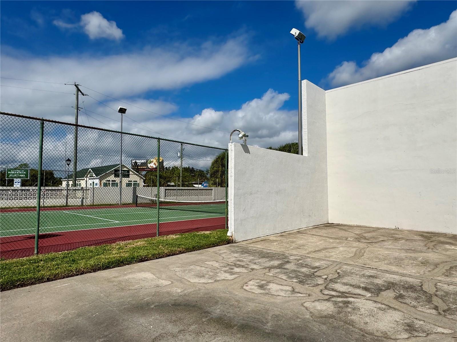 TUDOR CAY CONDO - Residential Lease