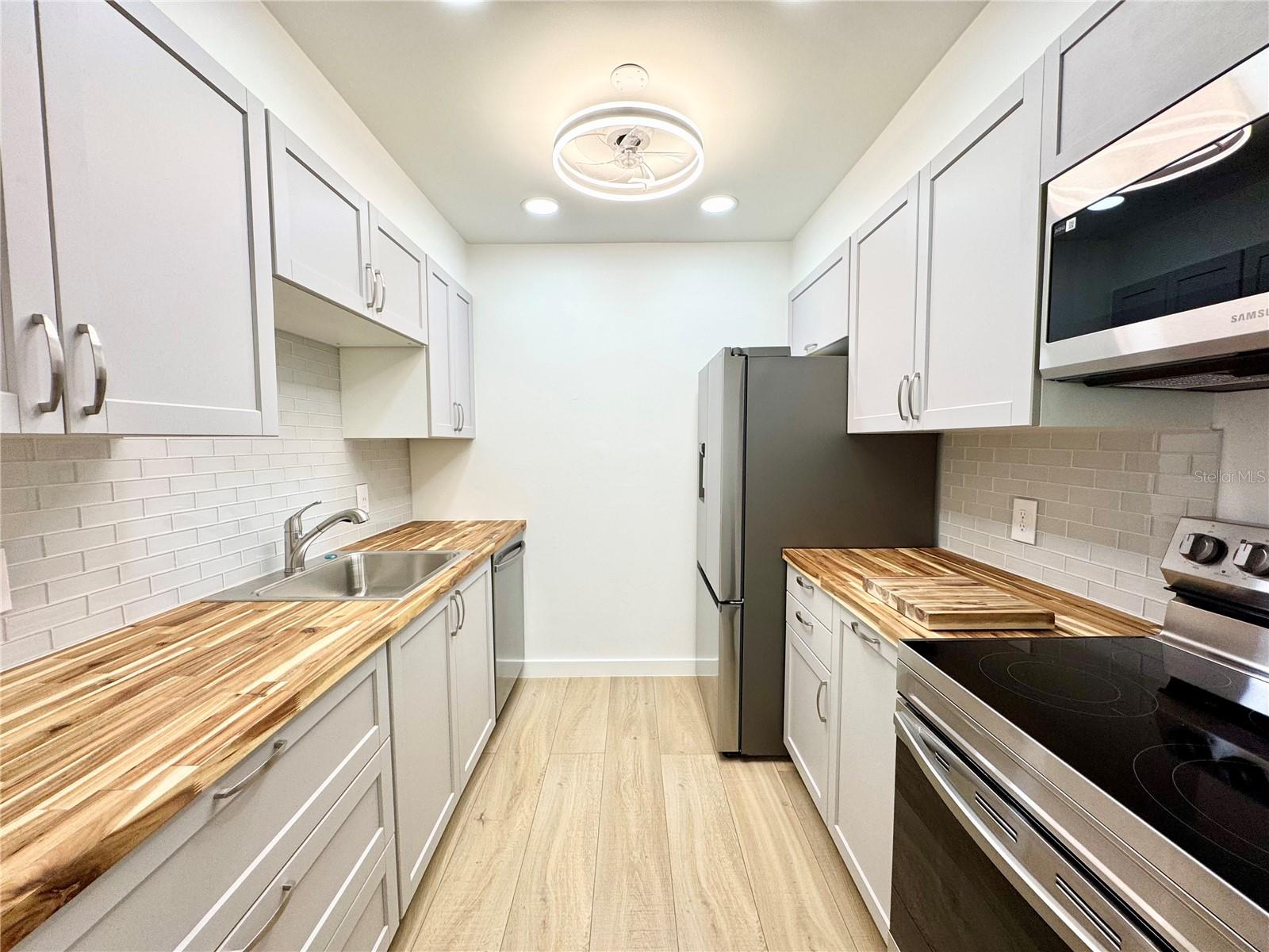 TUDOR CAY CONDO - Residential Lease