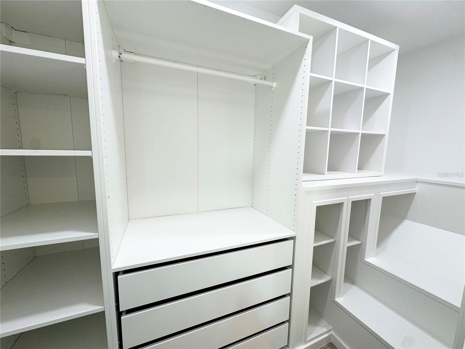 TUDOR CAY CONDO - Residential Lease