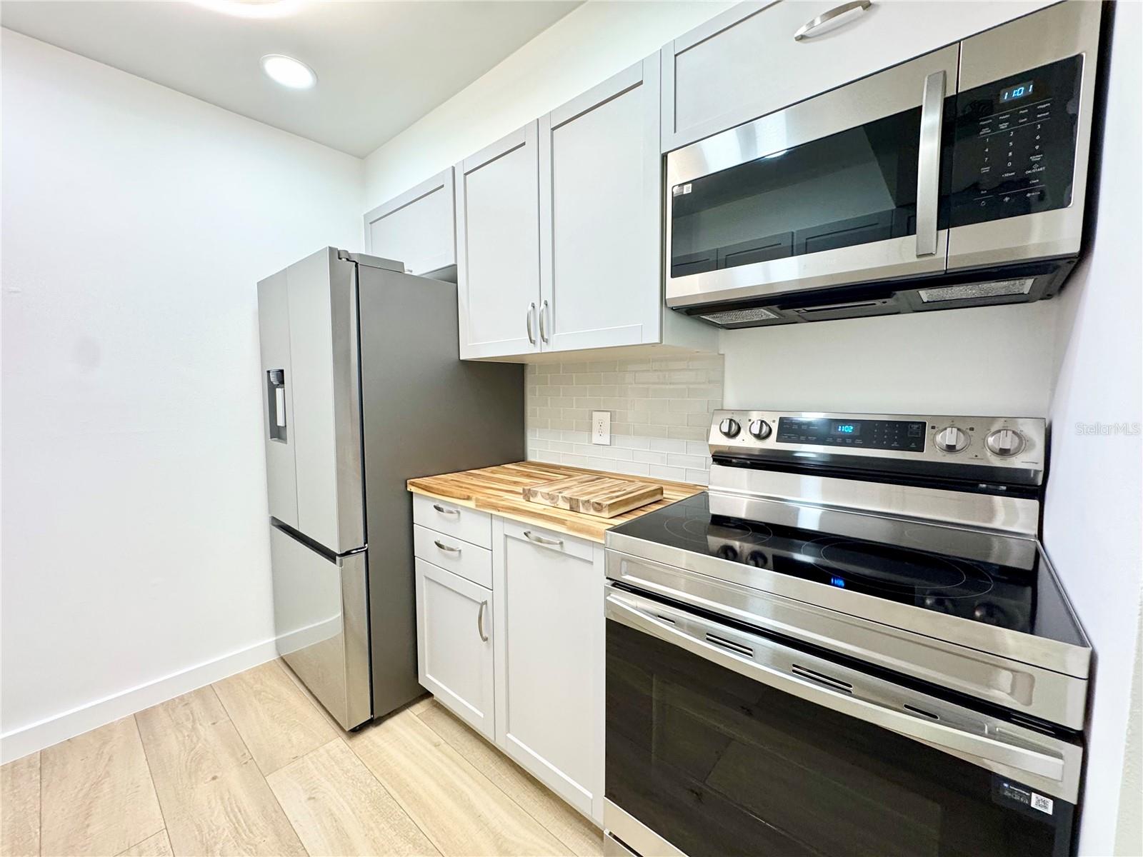 TUDOR CAY CONDO - Residential Lease