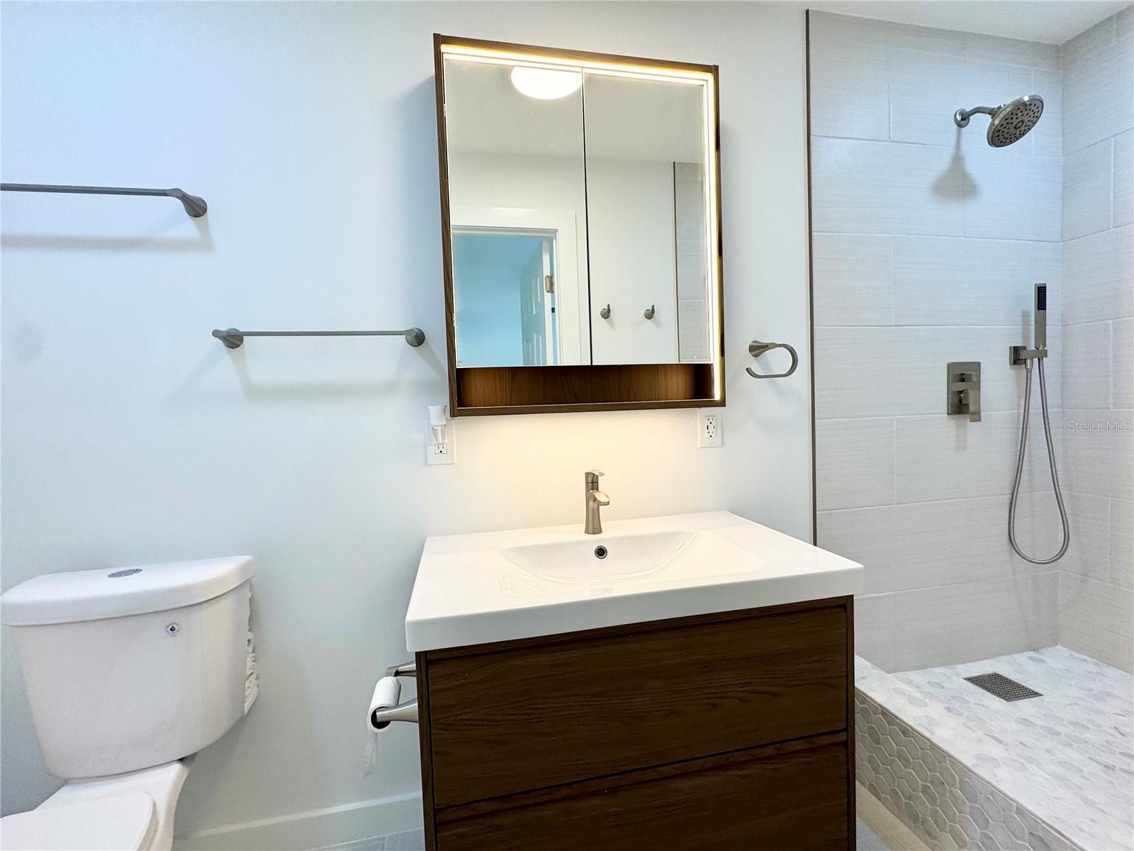 TUDOR CAY CONDO - Residential Lease