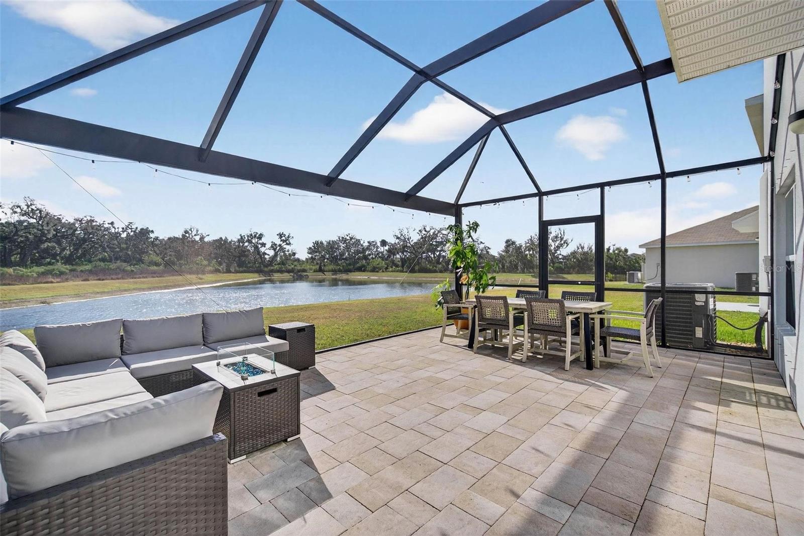 SILVERSTONE NORTH - Residential