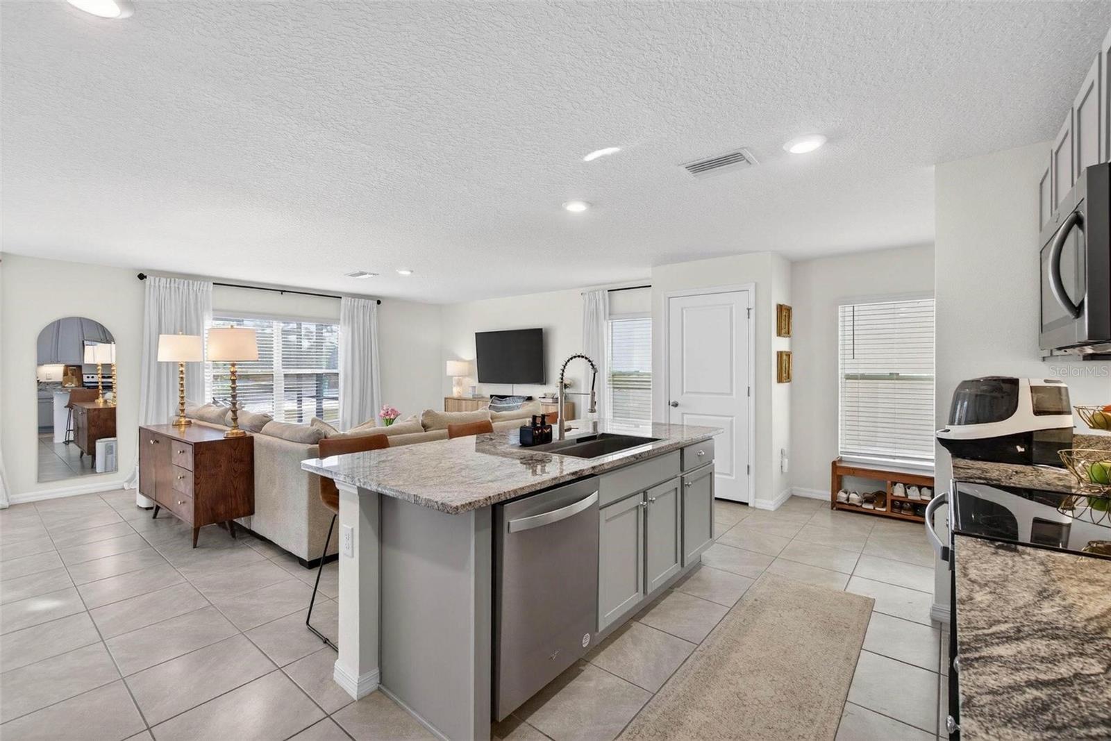 SILVERSTONE NORTH - Residential