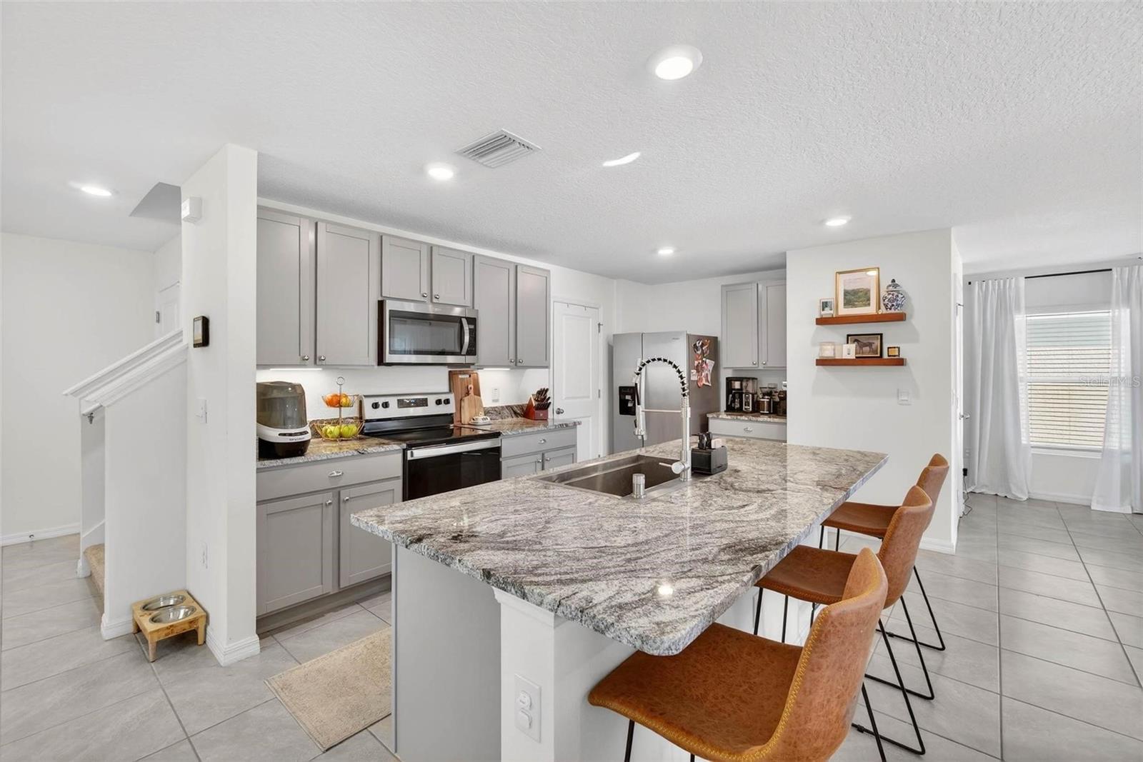 SILVERSTONE NORTH - Residential