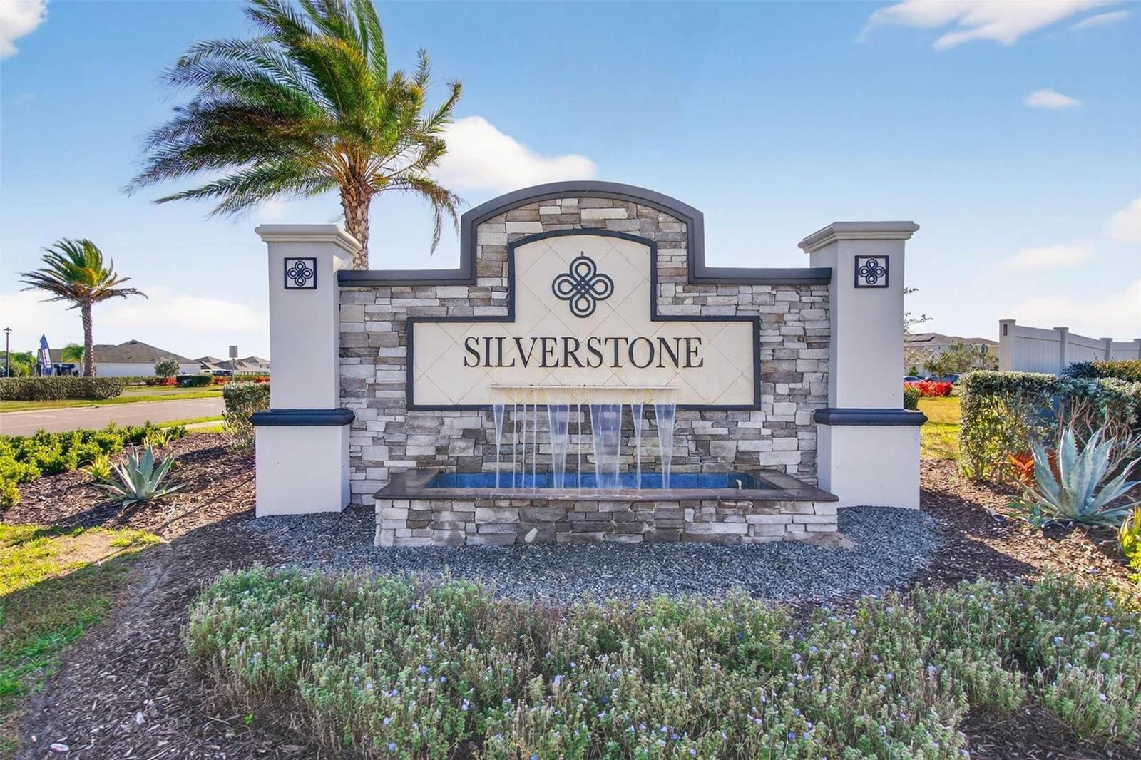 SILVERSTONE NORTH - Residential