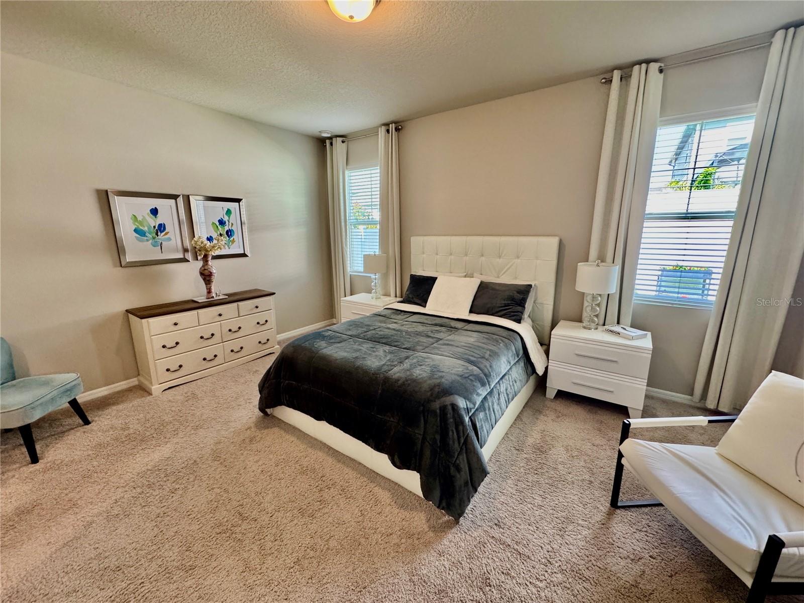 VILLAGES AT MINNEOLA HILLS - Residential Lease