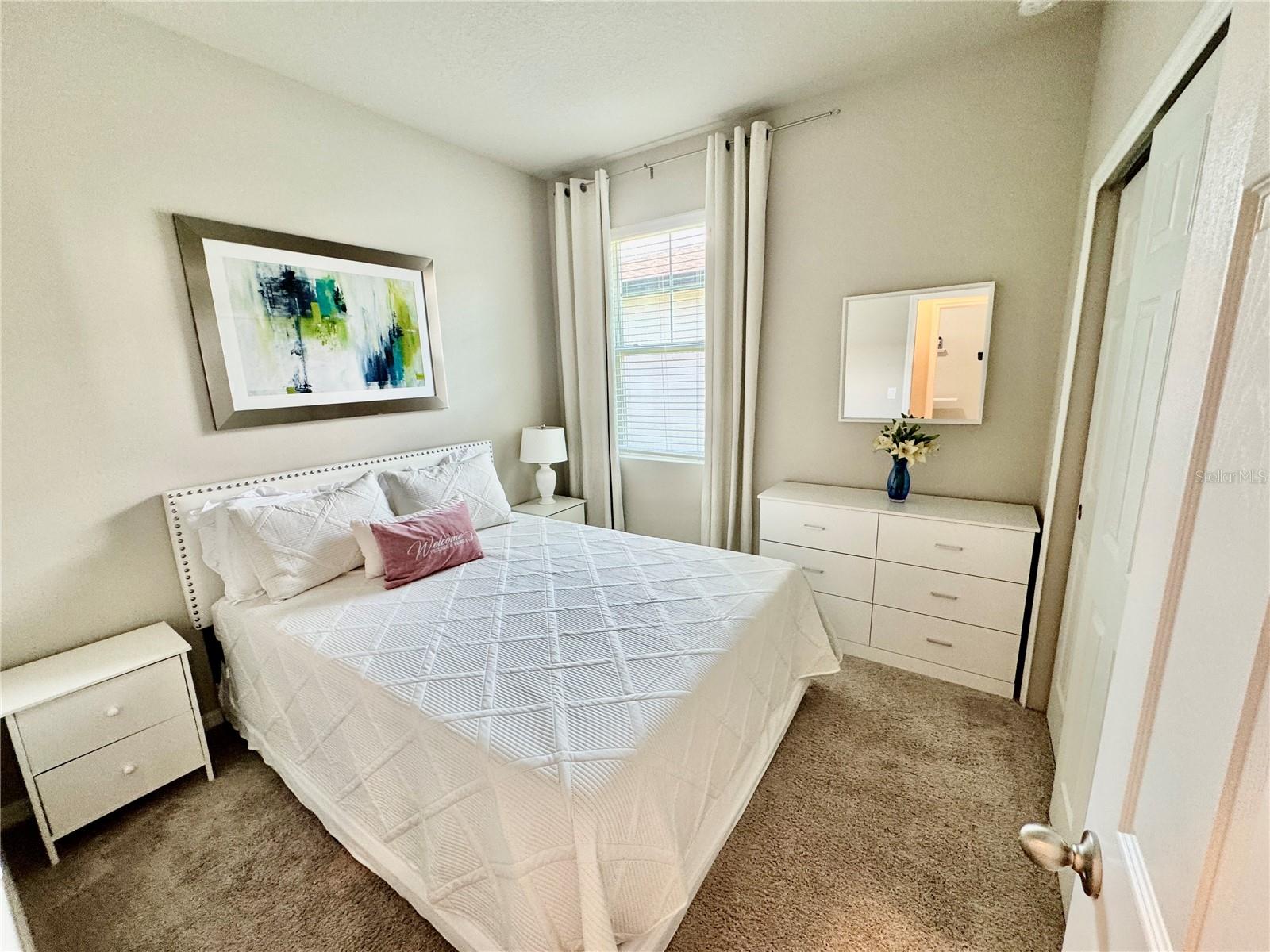 VILLAGES AT MINNEOLA HILLS - Residential Lease