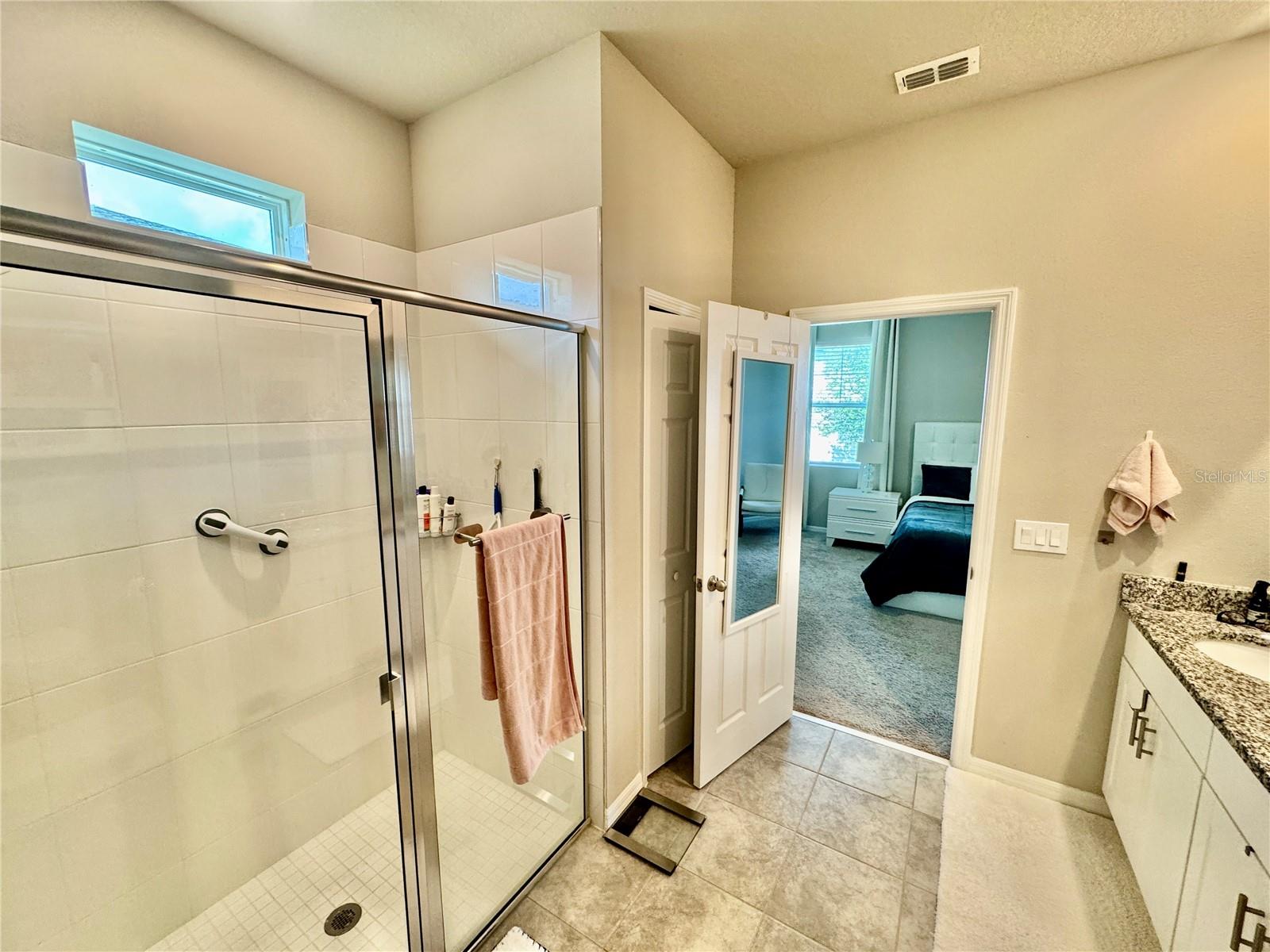 VILLAGES AT MINNEOLA HILLS - Residential Lease