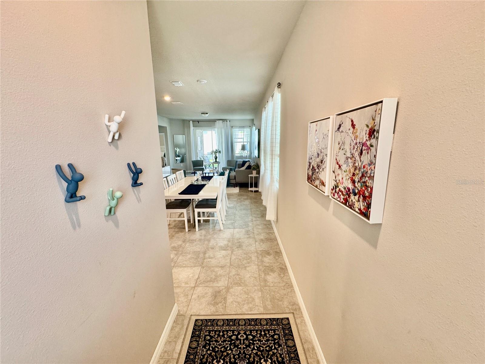 VILLAGES AT MINNEOLA HILLS - Residential Lease