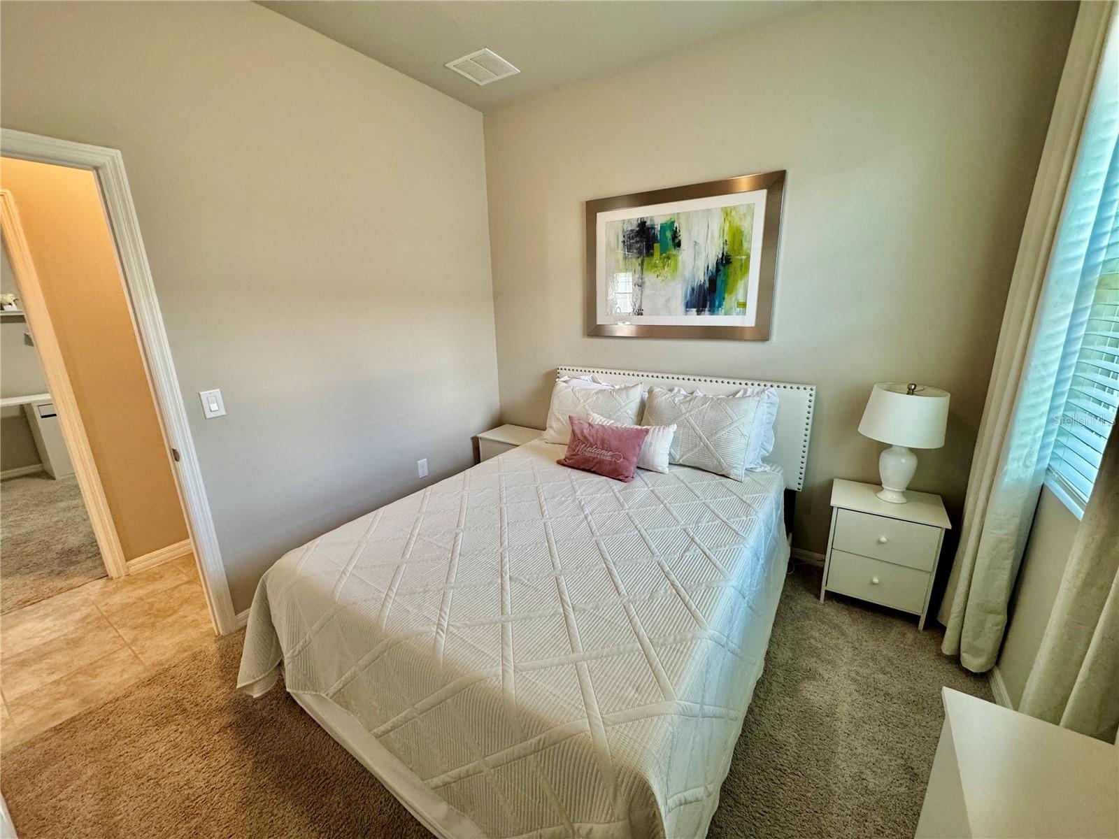 VILLAGES AT MINNEOLA HILLS - Residential Lease