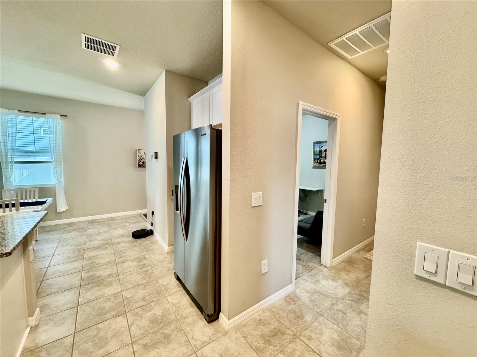 VILLAGES AT MINNEOLA HILLS - Residential Lease