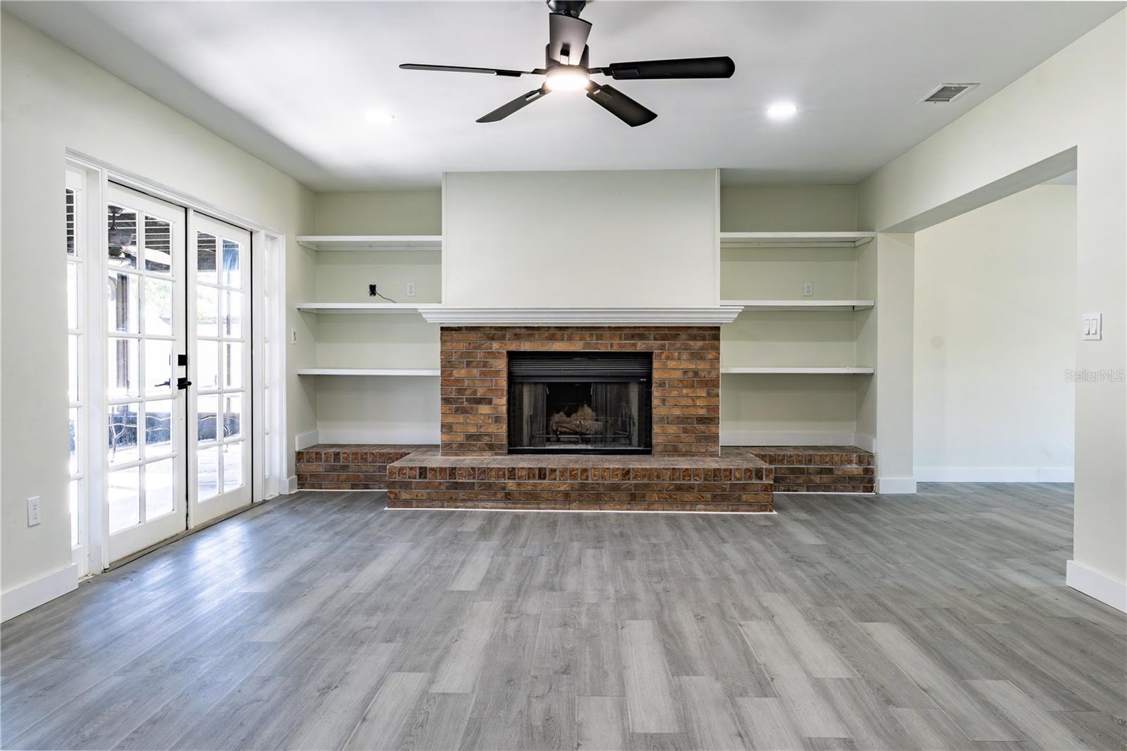 ROLLING TERRACE SUB - Residential