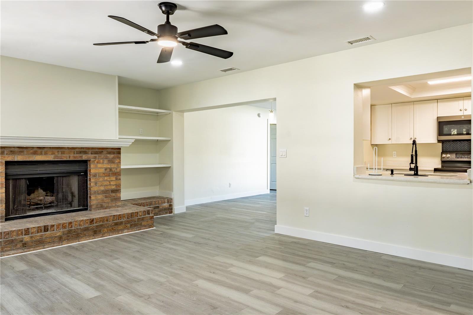 ROLLING TERRACE SUB - Residential