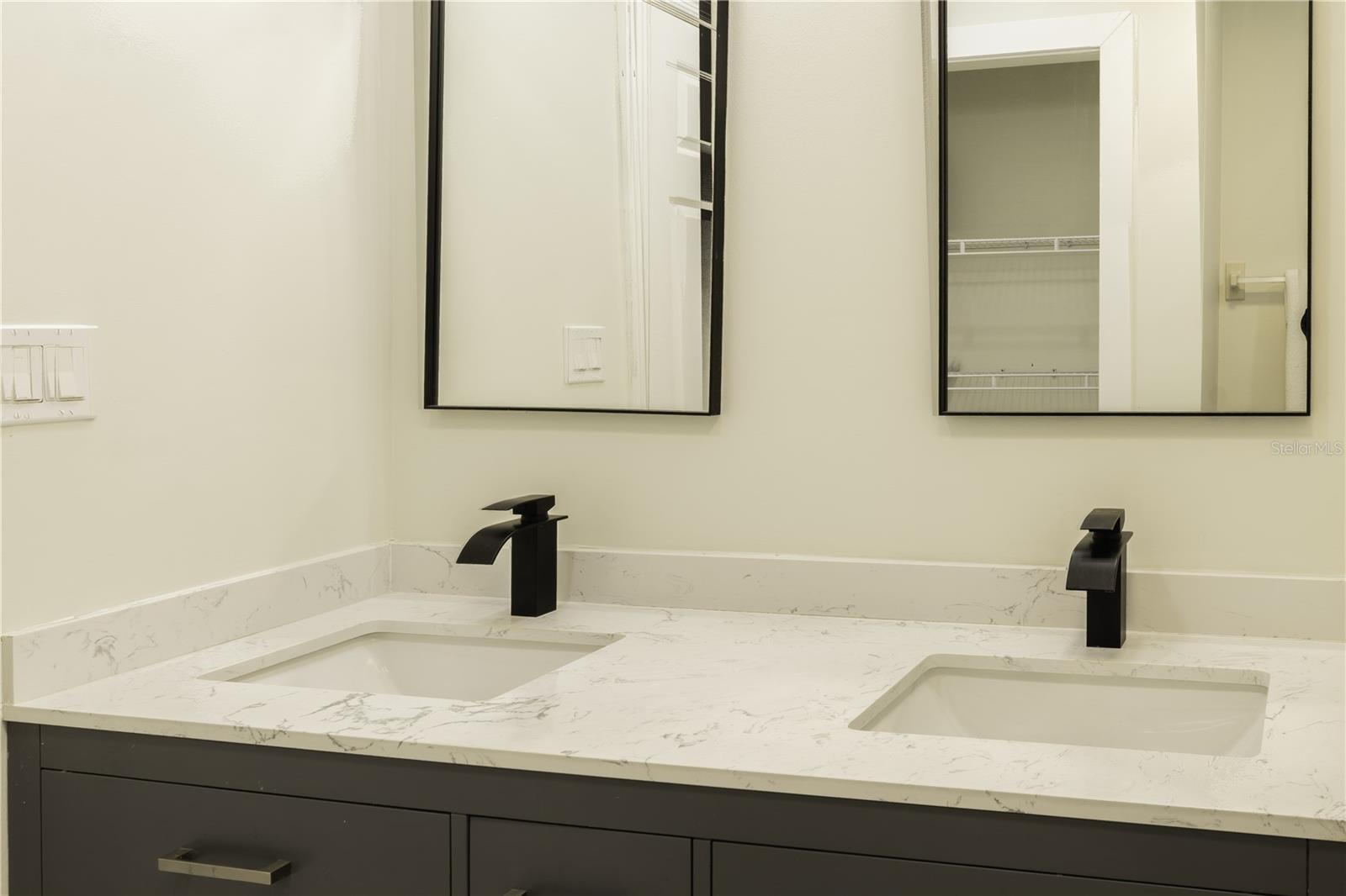 ROLLING TERRACE SUB - Residential