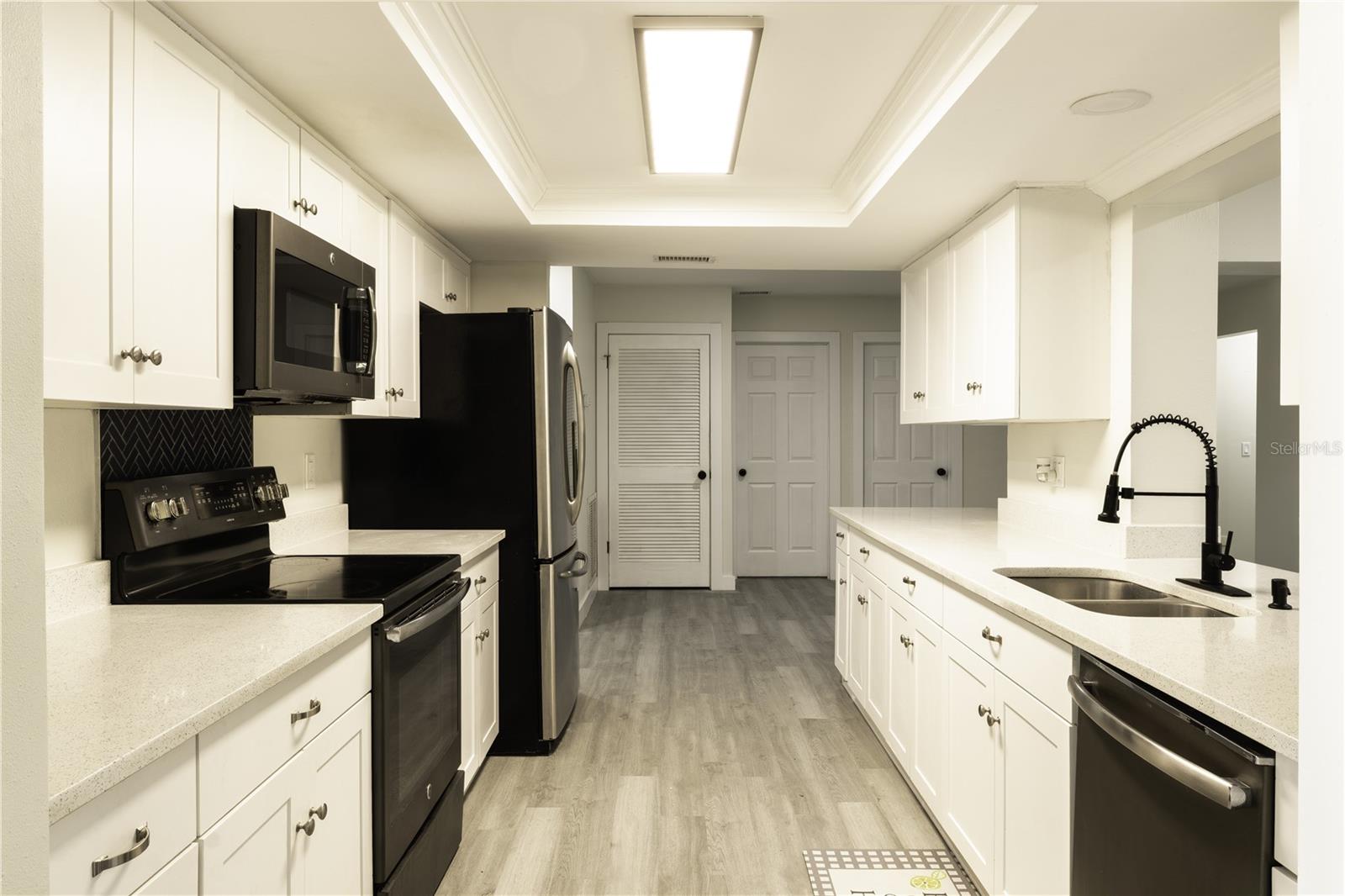 ROLLING TERRACE SUB - Residential