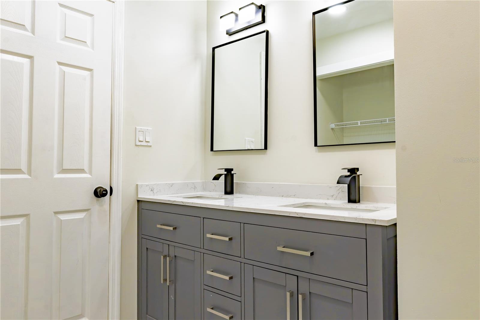 ROLLING TERRACE SUB - Residential