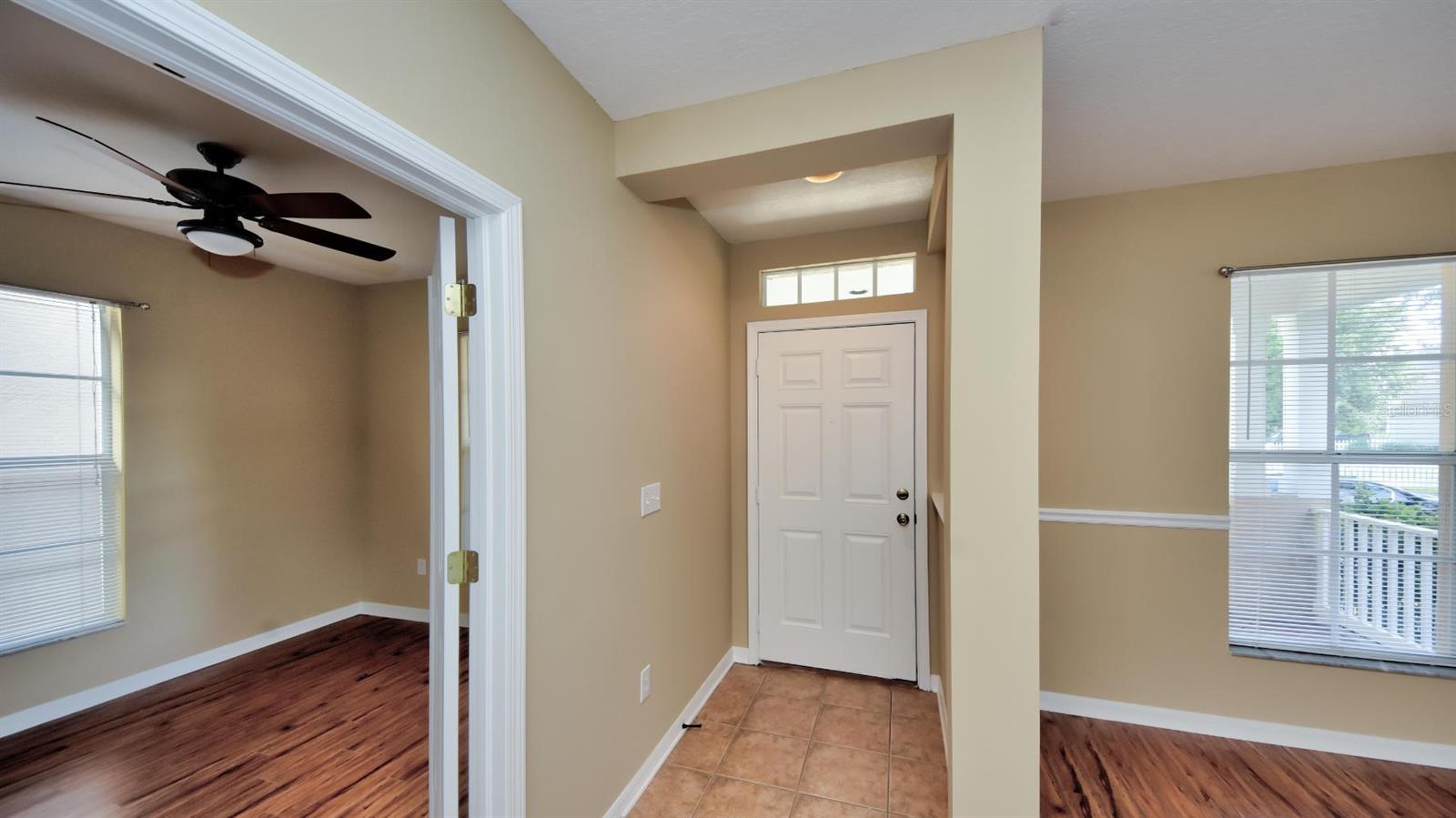 FISHHAWK RANCH TOWNCENTER PHAS - Residential Lease