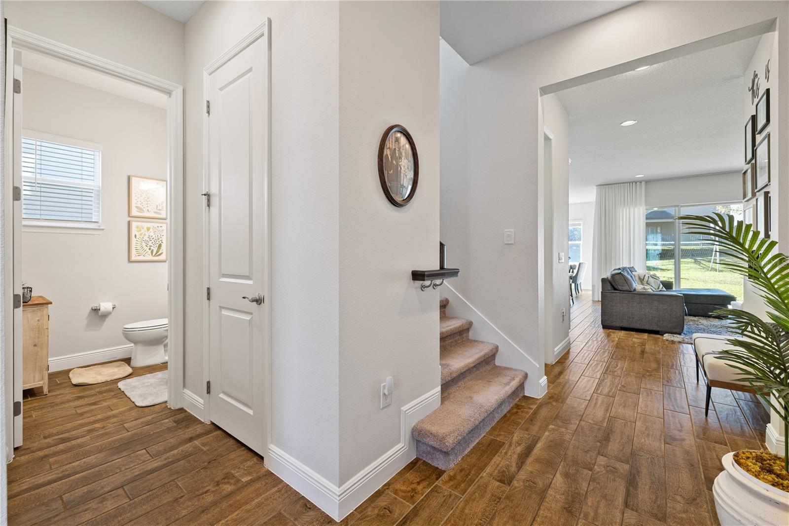 HIGHLANDS AT SUMMERLAKE GROVES - Residential