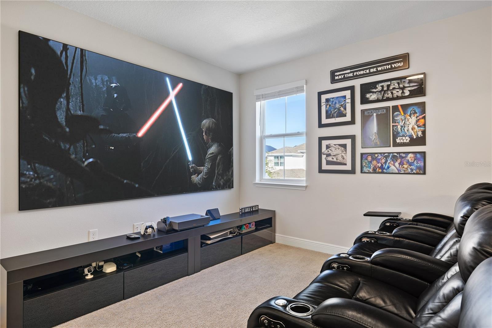 HIGHLANDS AT SUMMERLAKE GROVES - Residential