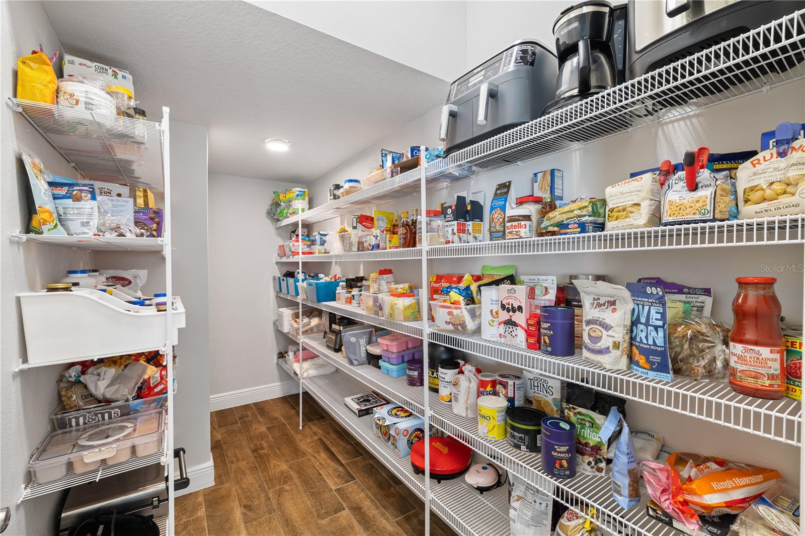 HIGHLANDS AT SUMMERLAKE GROVES - Residential