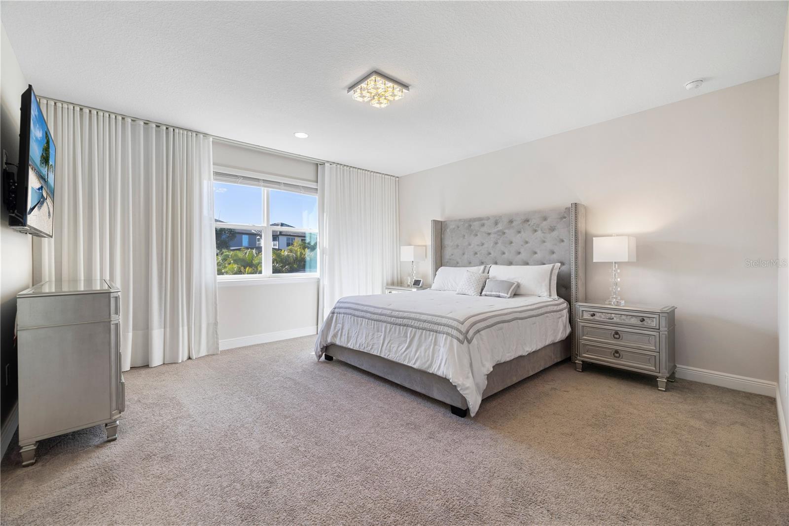 HIGHLANDS AT SUMMERLAKE GROVES - Residential