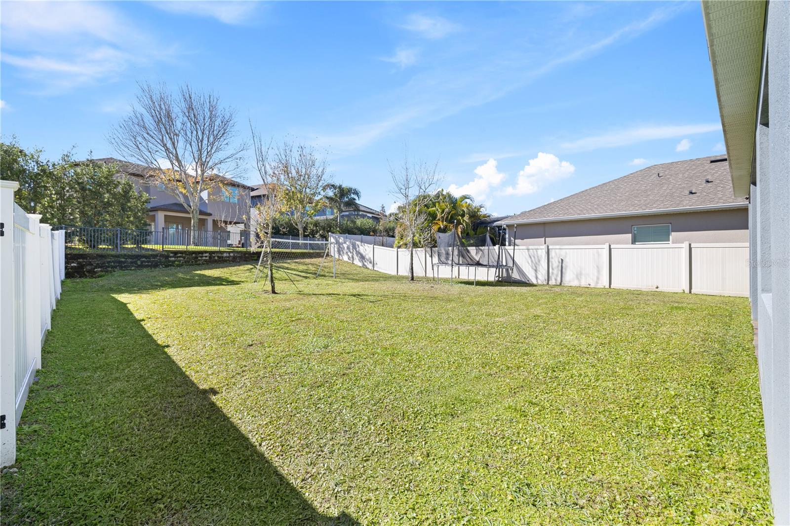 HIGHLANDS AT SUMMERLAKE GROVES - Residential