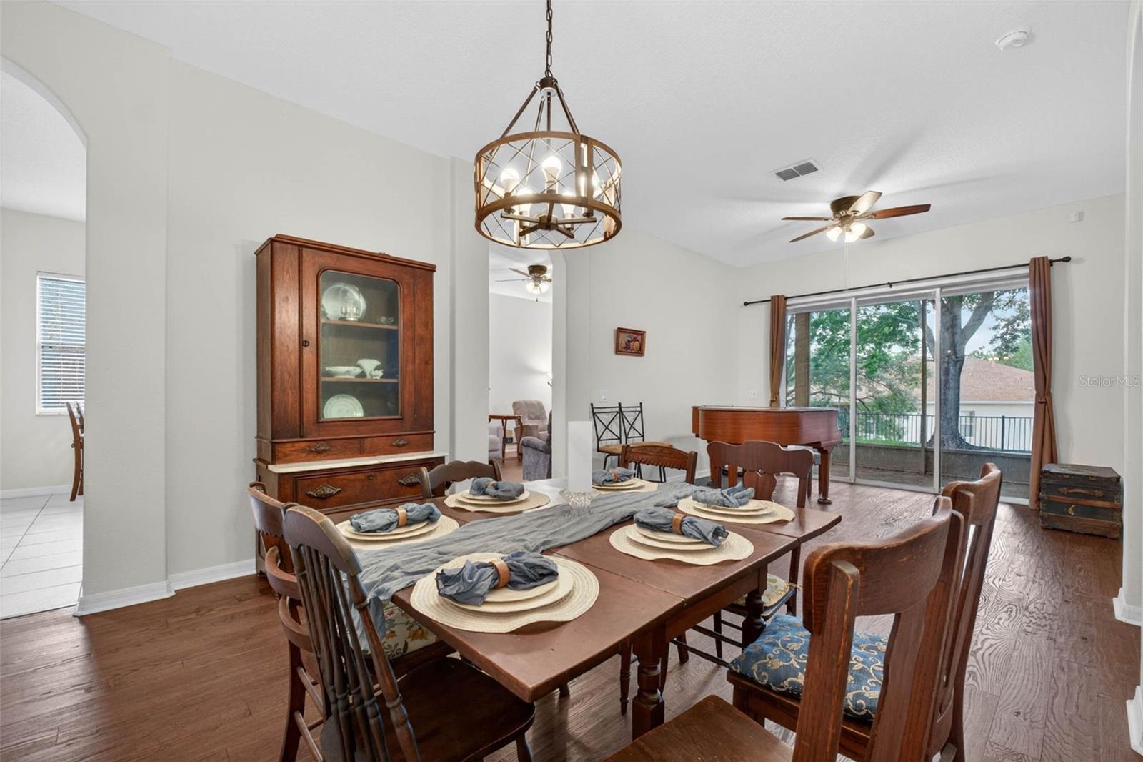 GROVELAND CASCADES GROVELAND PH 01 - Residential